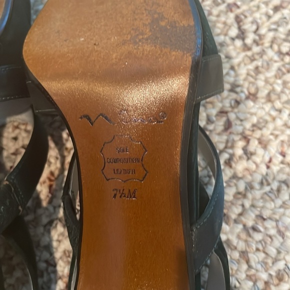 Nina Dark Green Velvet Look Slingback Heels. 7.5 - Picture 4 of 11